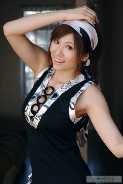苗侨伟杨康